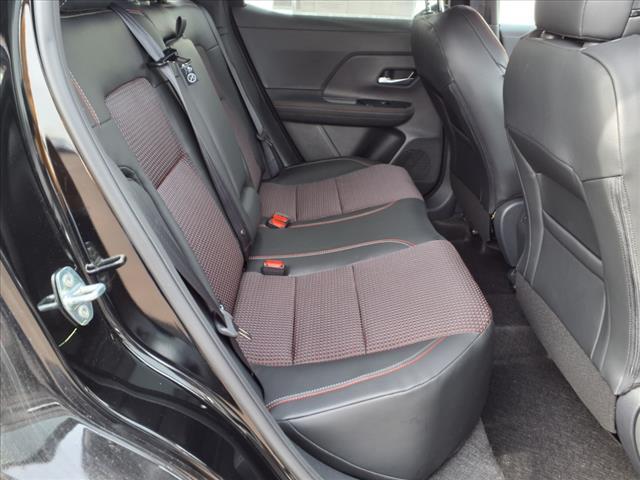 new 2025 Nissan Kicks car, priced at $31,007