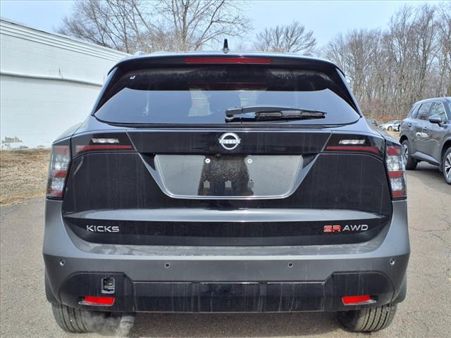new 2025 Nissan Kicks car, priced at $31,007