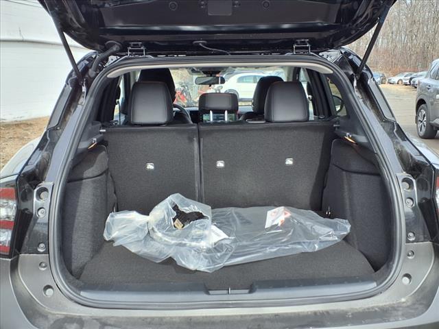 new 2025 Nissan Kicks car, priced at $31,007