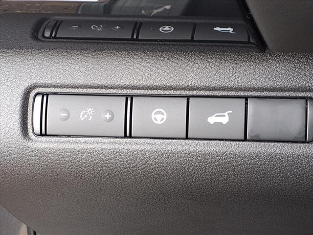 new 2025 Nissan Pathfinder car, priced at $43,775