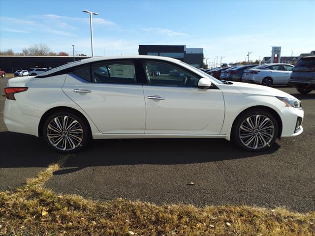 new 2025 Nissan Altima car, priced at $36,187