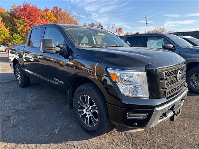 used 2021 Nissan Titan car, priced at $31,884