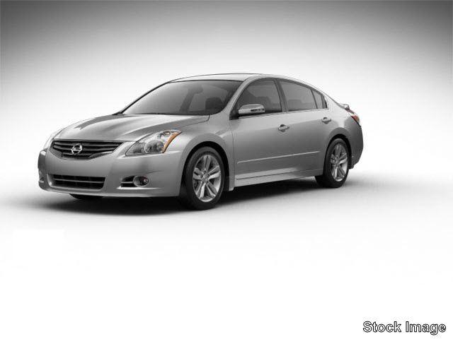 used 2010 Nissan Altima car