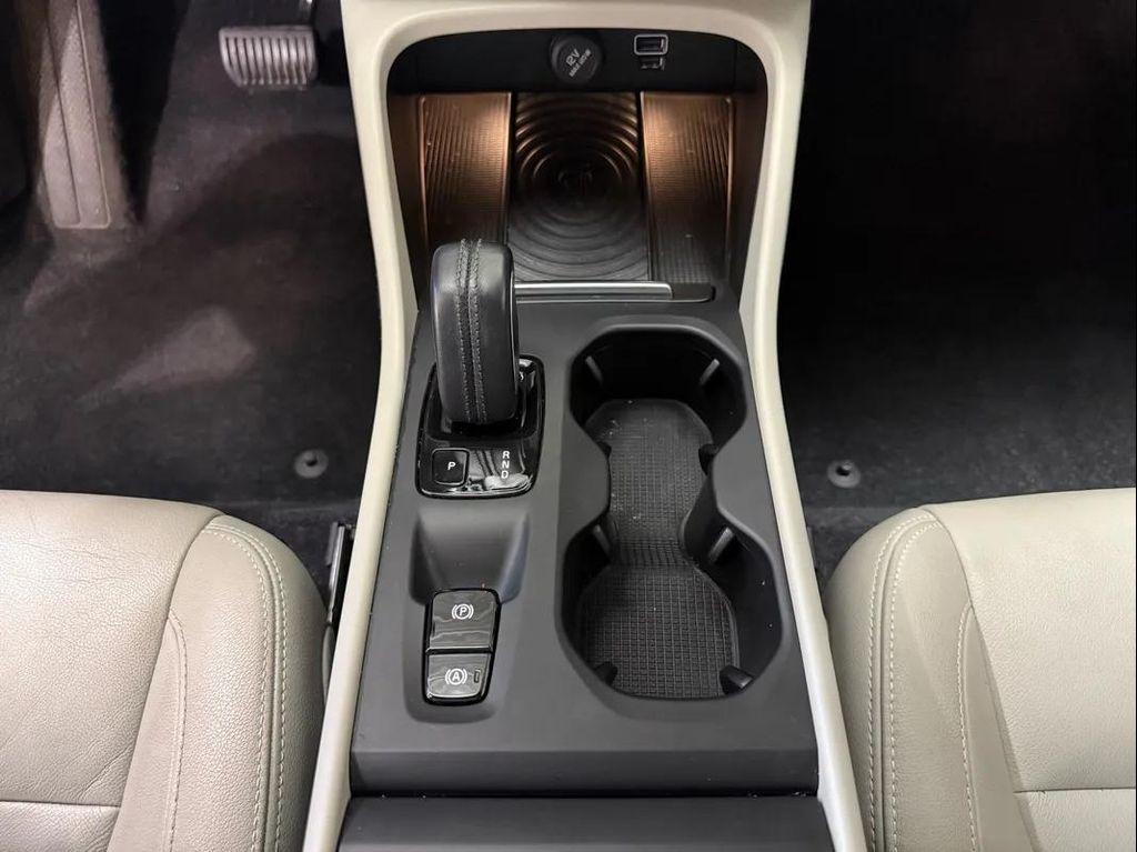 used 2019 Volvo XC40 car, priced at $13,495