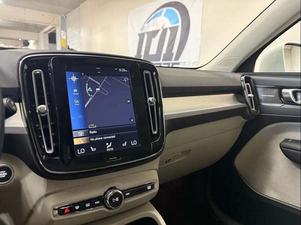 used 2019 Volvo XC40 car, priced at $13,495