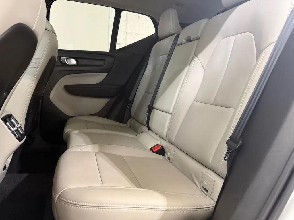 used 2019 Volvo XC40 car, priced at $13,495