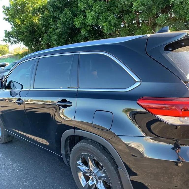 used 2017 Toyota Highlander car, priced at $17,995