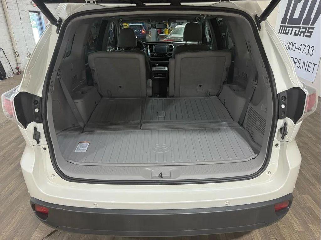 used 2016 Toyota Highlander car, priced at $15,495