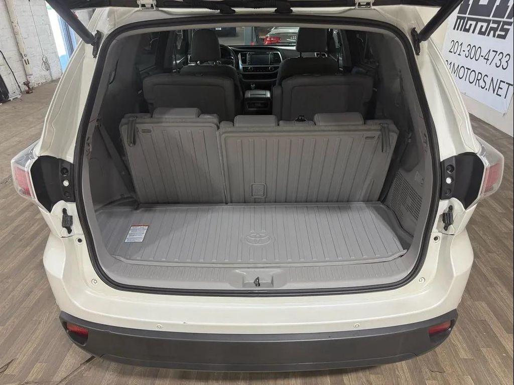 used 2016 Toyota Highlander car, priced at $15,495