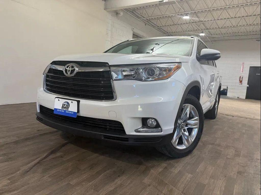 used 2016 Toyota Highlander car, priced at $15,495