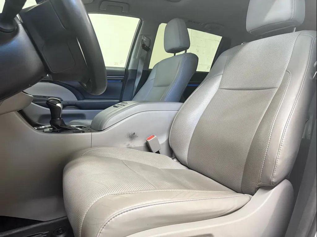 used 2016 Toyota Highlander car, priced at $15,495