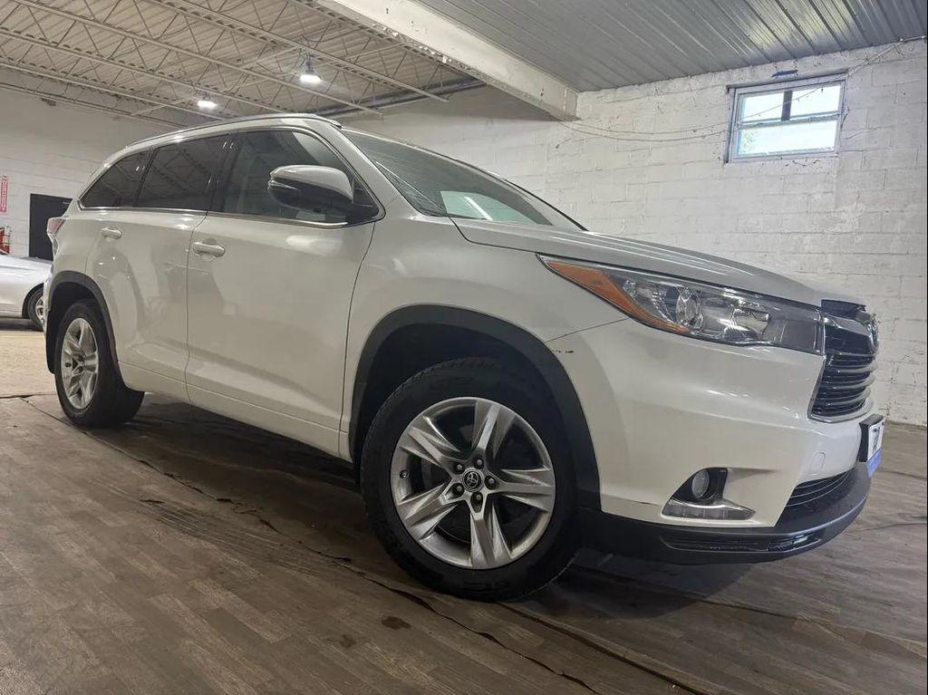 used 2016 Toyota Highlander car, priced at $15,495