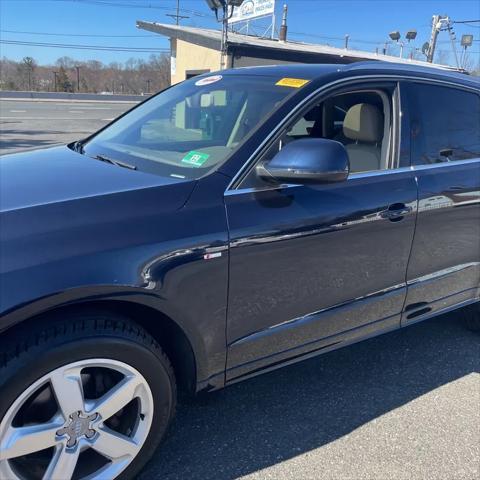 used 2011 Audi Q5 car, priced at $7,495