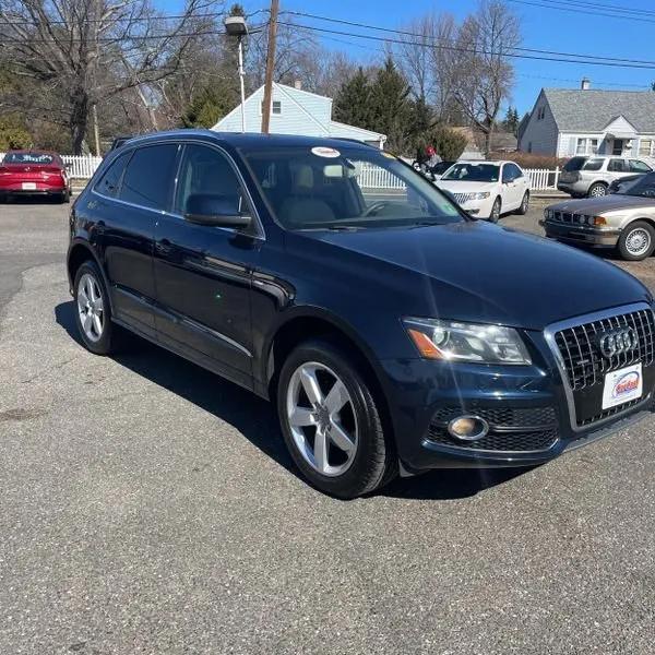 used 2011 Audi Q5 car, priced at $7,495