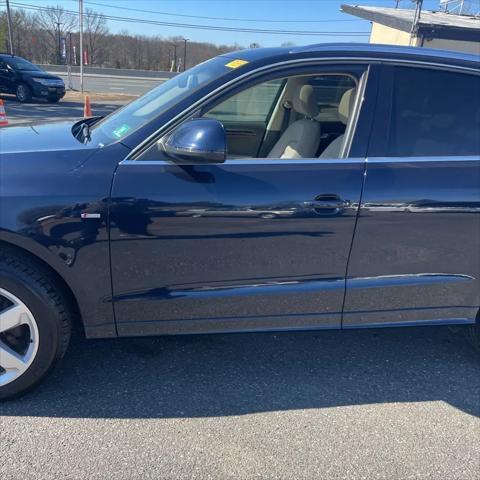 used 2011 Audi Q5 car, priced at $7,495