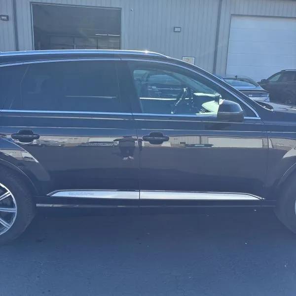 used 2017 Audi Q7 car, priced at $11,995
