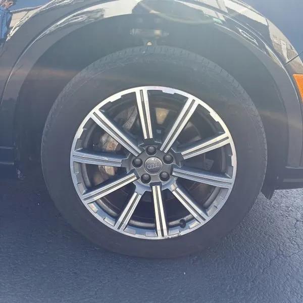 used 2017 Audi Q7 car, priced at $11,995