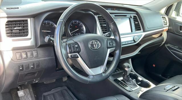 used 2016 Toyota Highlander car, priced at $11,995