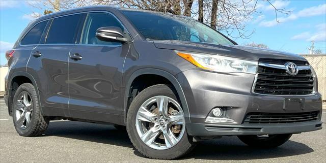 used 2016 Toyota Highlander car, priced at $11,995