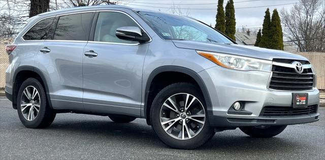 used 2016 Toyota Highlander car, priced at $13,995