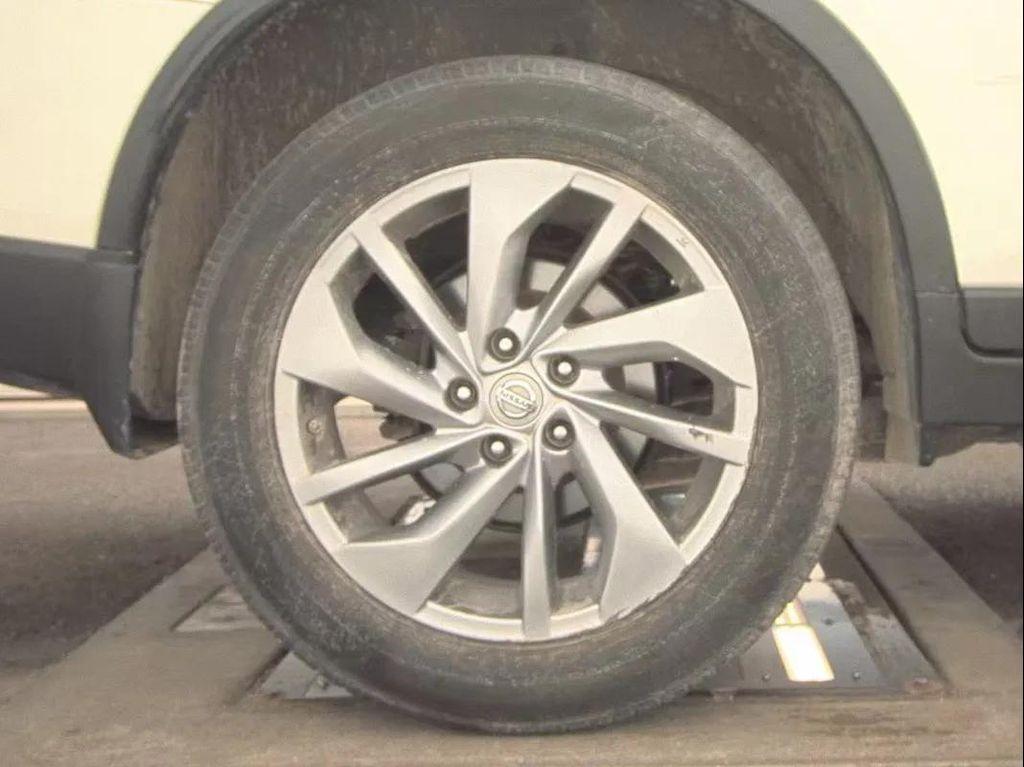 used 2015 Nissan Rogue car, priced at $7,495