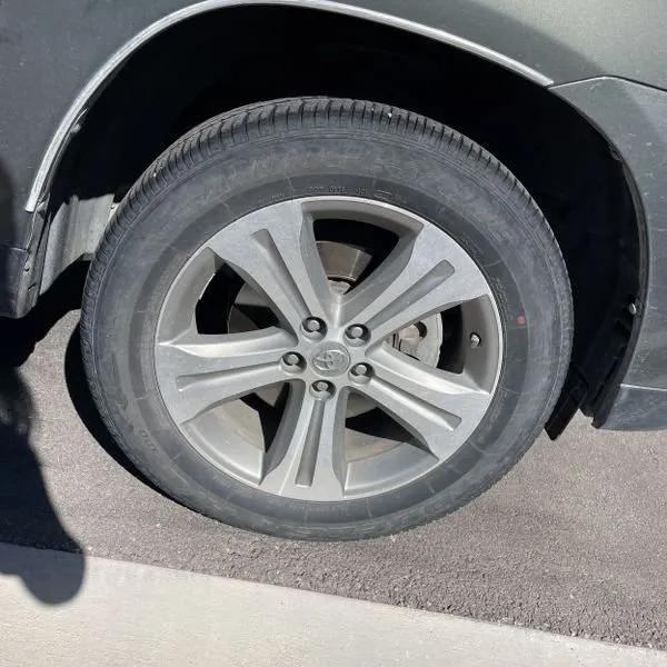 used 2012 Toyota Highlander car, priced at $8,995