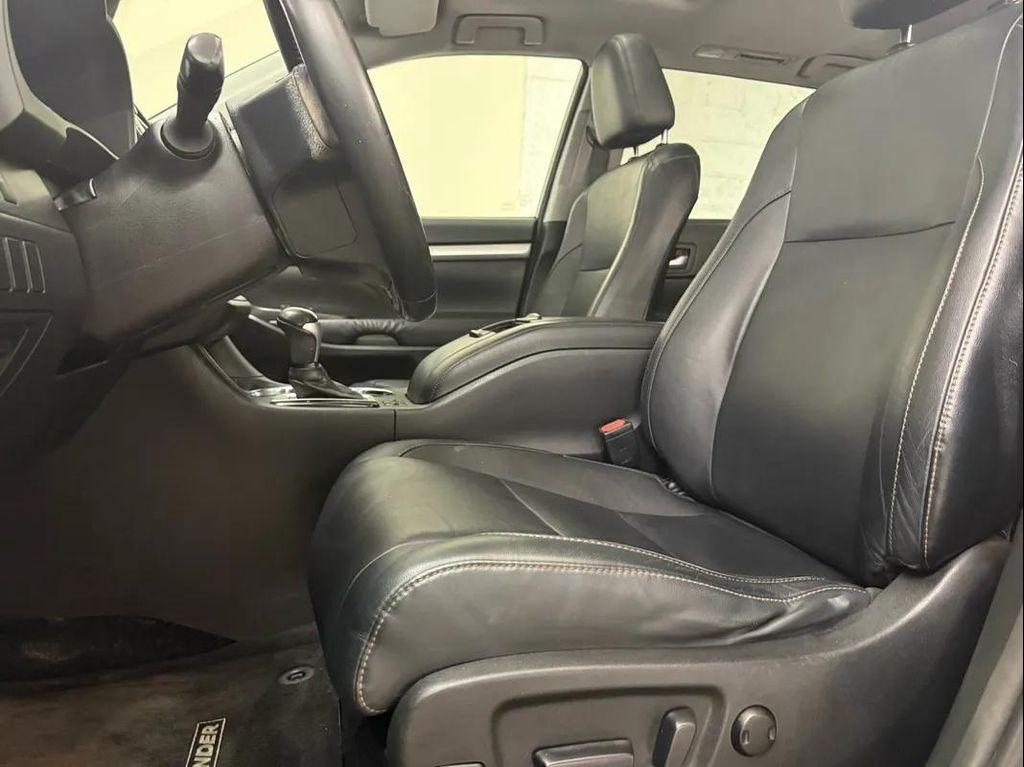 used 2014 Toyota Highlander car, priced at $10,495