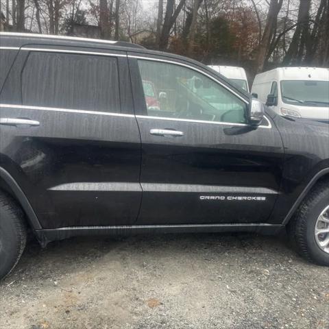 used 2014 Jeep Grand Cherokee car, priced at $7,495