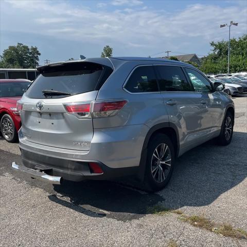 used 2016 Toyota Highlander car, priced at $15,995