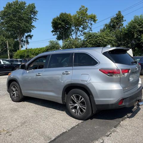 used 2016 Toyota Highlander car, priced at $15,995