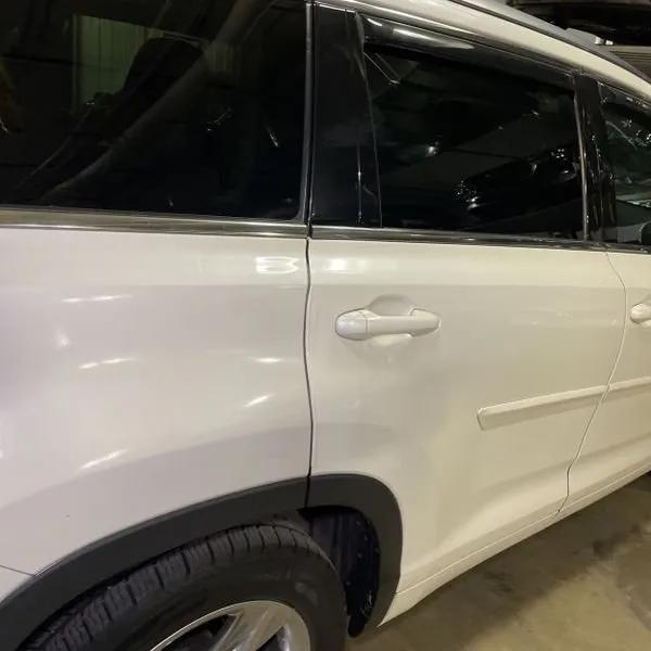 used 2016 Toyota Highlander car, priced at $16,995