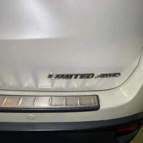 used 2016 Toyota Highlander car, priced at $16,995