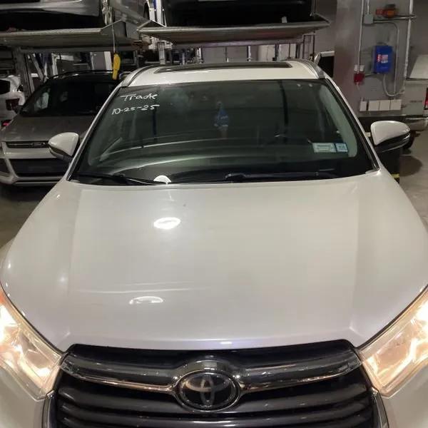 used 2016 Toyota Highlander car, priced at $16,995