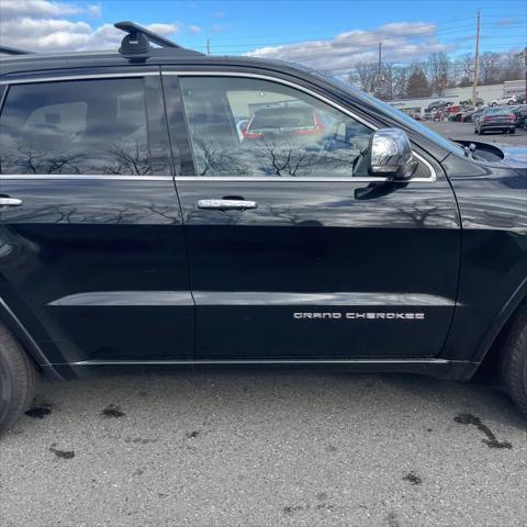 used 2015 Jeep Grand Cherokee car, priced at $8,495