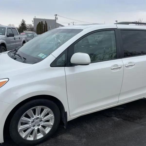 used 2015 Toyota Sienna car, priced at $12,495