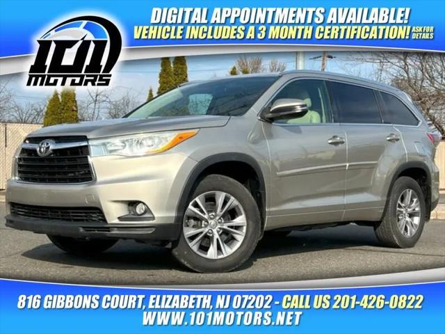 used 2014 Toyota Highlander car, priced at $12,995