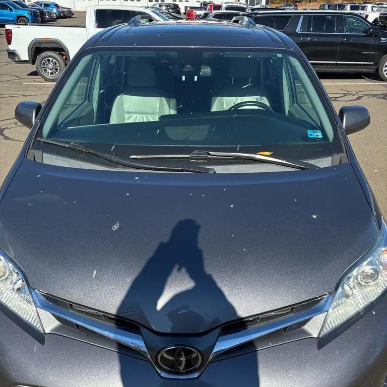 used 2018 Toyota Sienna car, priced at $19,995