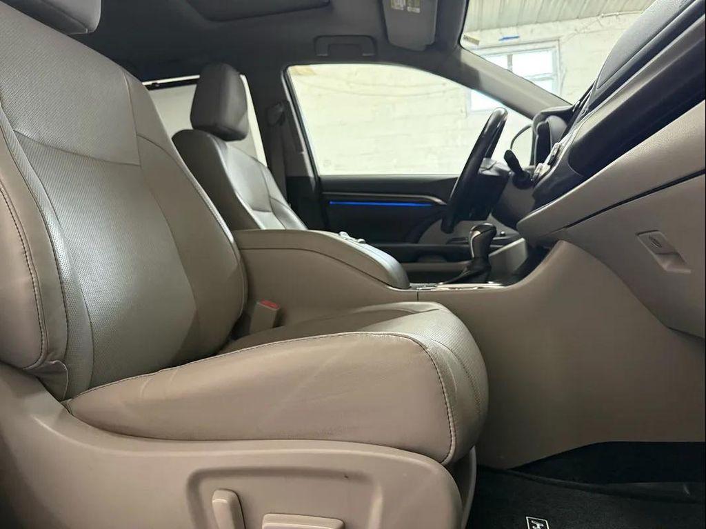 used 2015 Toyota Highlander car, priced at $14,995