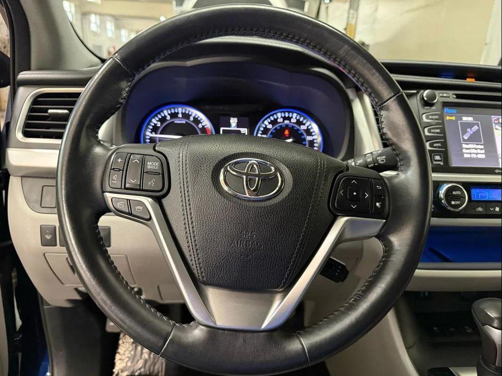 used 2015 Toyota Highlander car, priced at $14,995