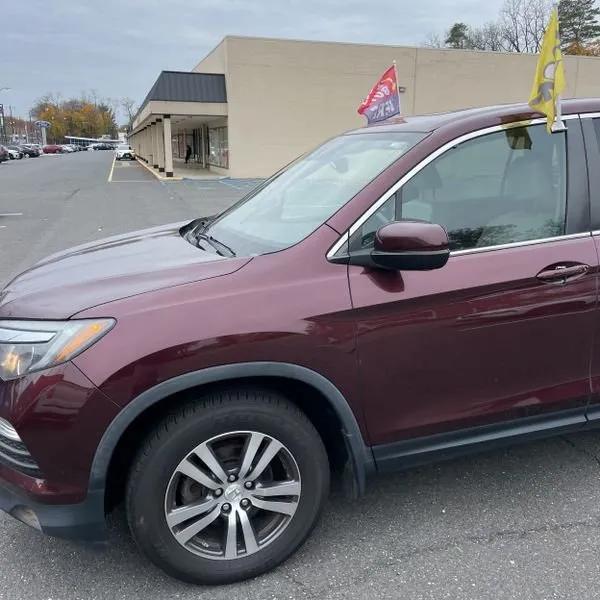 used 2017 Honda Pilot car, priced at $12,995