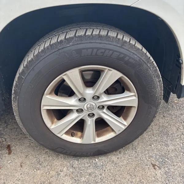 used 2012 Toyota Highlander car, priced at $7,495