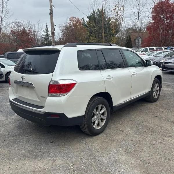 used 2012 Toyota Highlander car, priced at $7,495