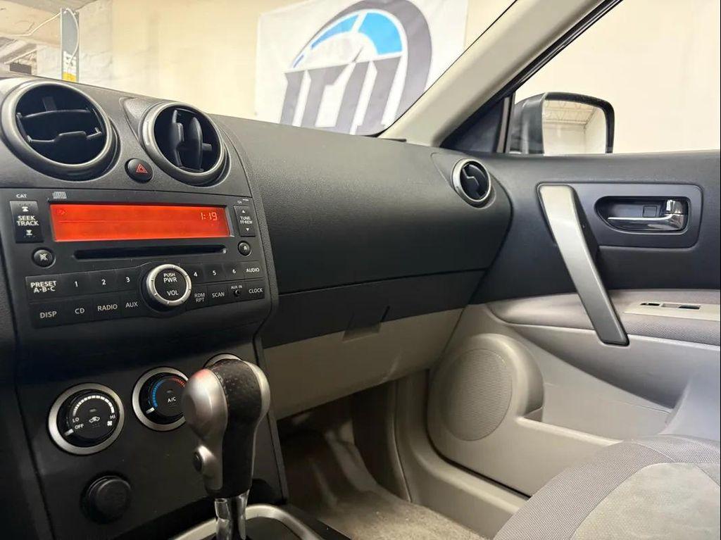 used 2009 Nissan Rogue car, priced at $1,995