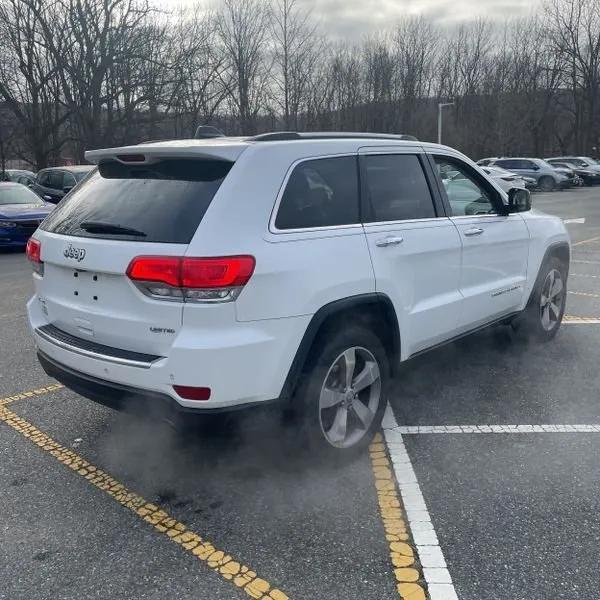 used 2015 Jeep Grand Cherokee car, priced at $10,495