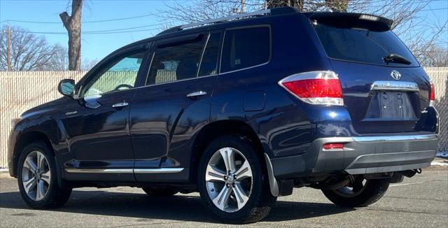 used 2011 Toyota Highlander car, priced at $7,995