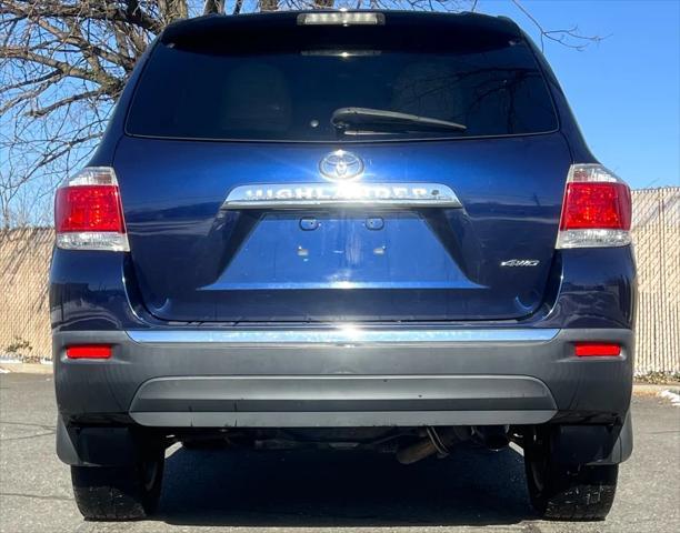 used 2011 Toyota Highlander car, priced at $7,995