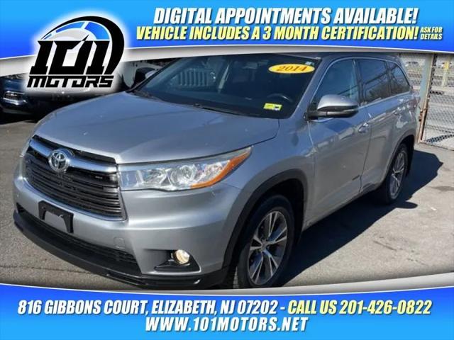 used 2014 Toyota Highlander car, priced at $11,995