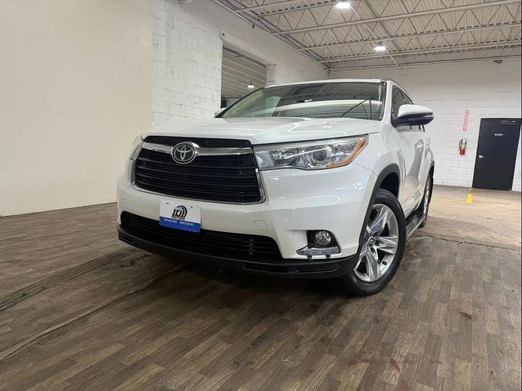 used 2016 Toyota Highlander car, priced at $14,995