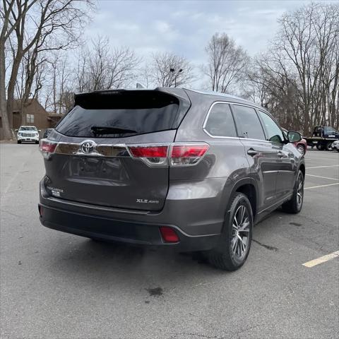 used 2016 Toyota Highlander car, priced at $14,995