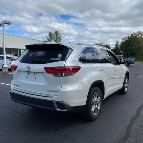 used 2018 Toyota Highlander car, priced at $19,995